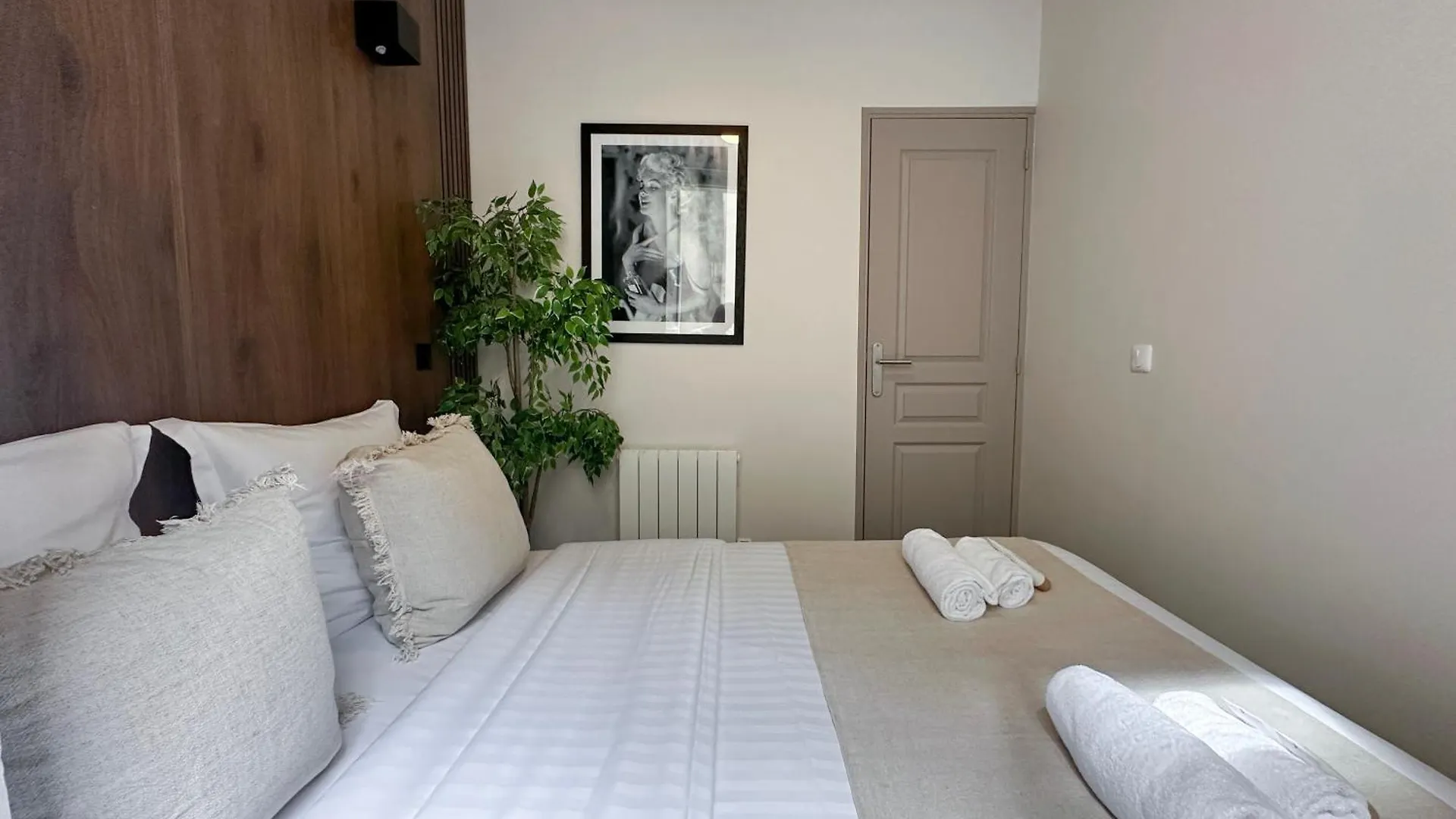 Unique Flat Near Louvre & Palais Royal Apartment Paris 0*,  France
