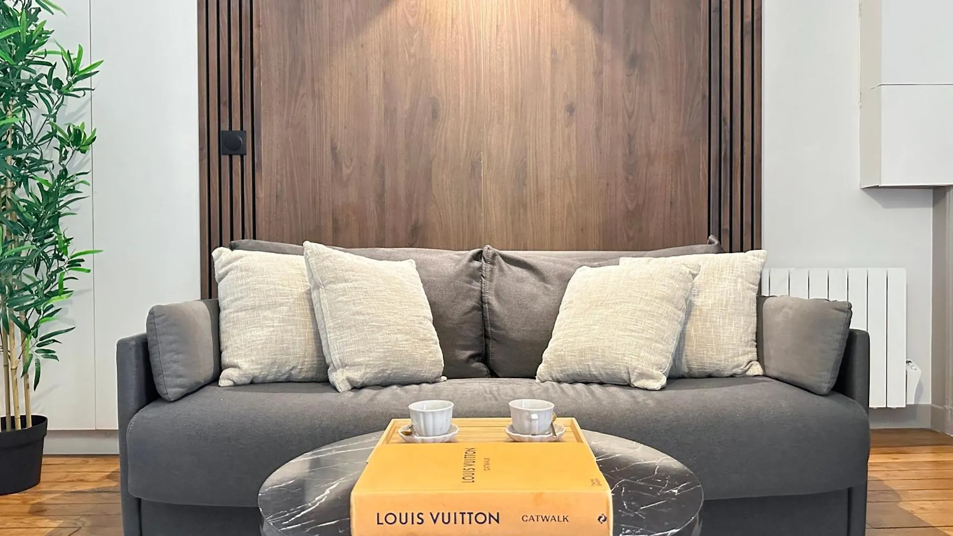 Unique Flat Near Louvre & Palais Royal Apartment Paris